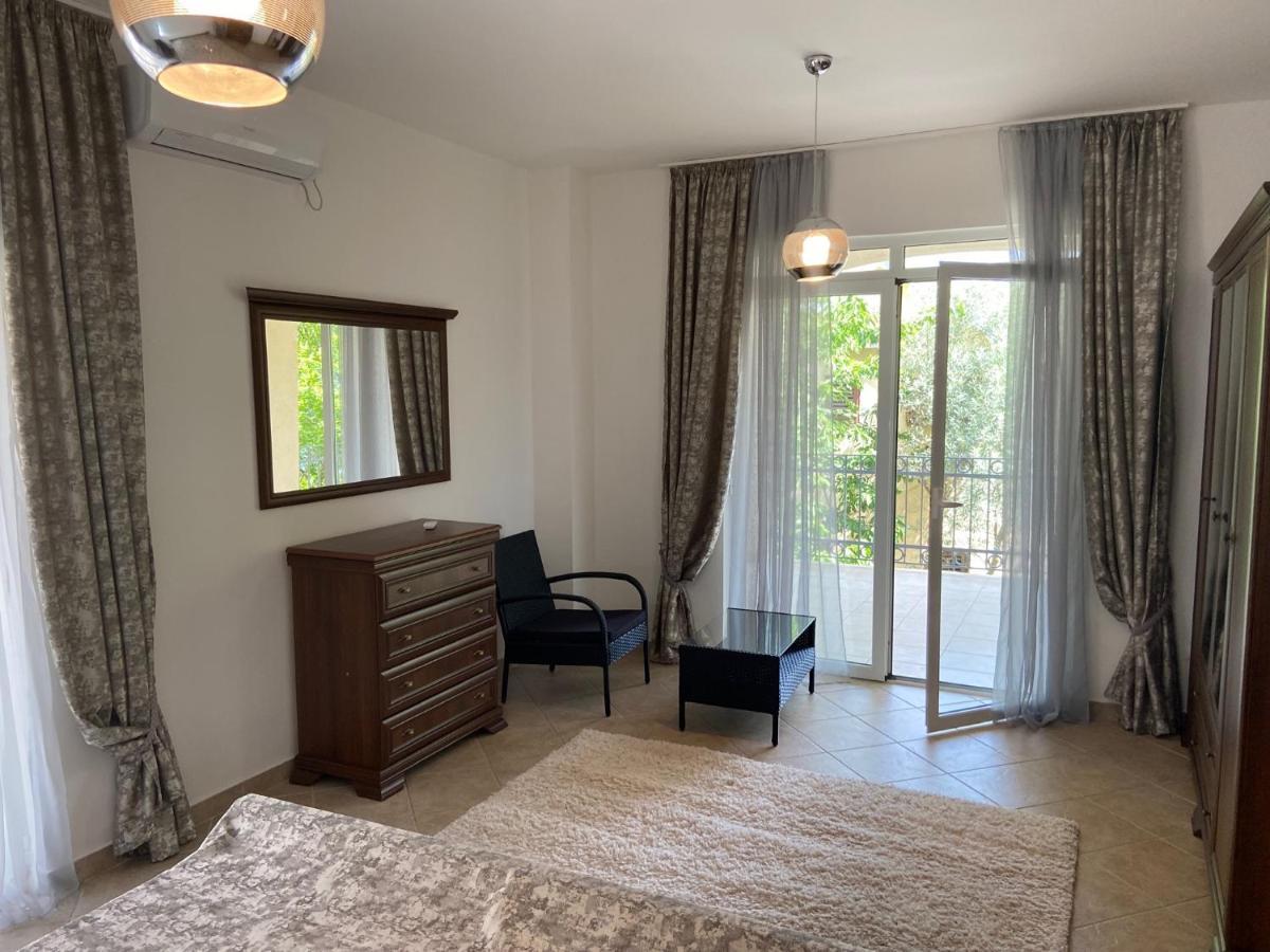 Villa Svetlana Prcanj Bagian luar foto