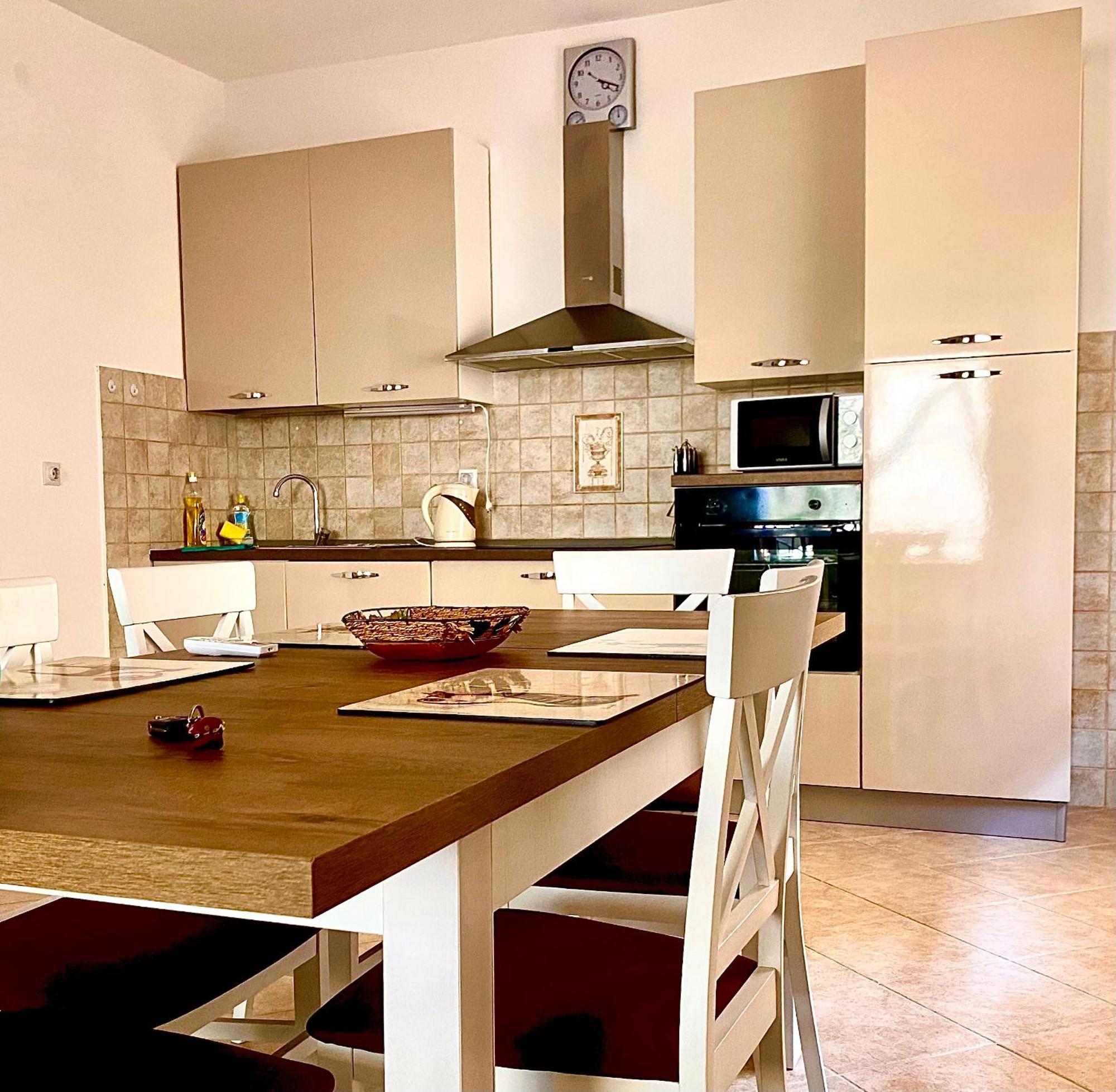 Villa Svetlana Prcanj Bagian luar foto